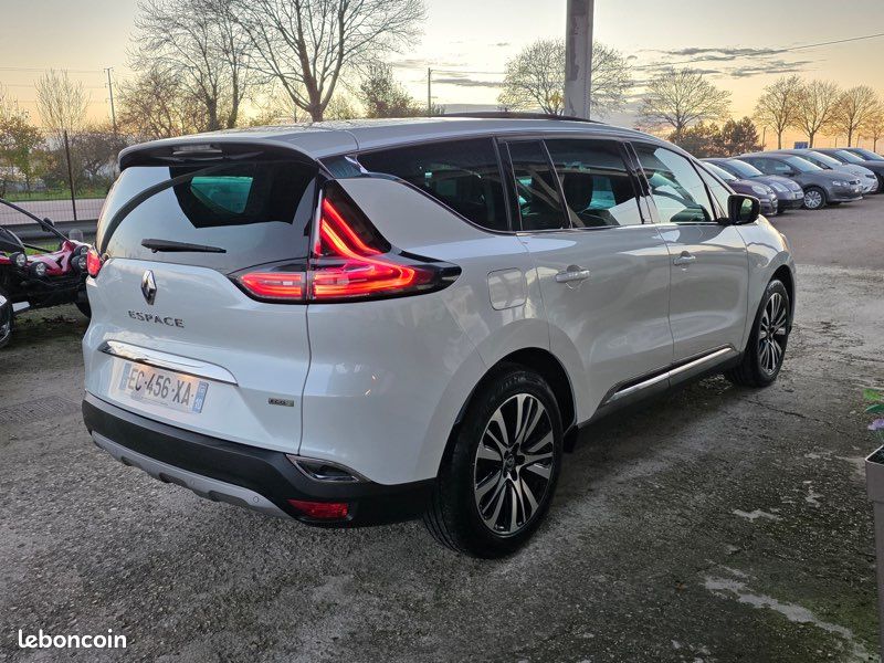 Renault Espace V 1.6 DCI 160cv Initiale Paris EDC 7 places 4Control (image 2)