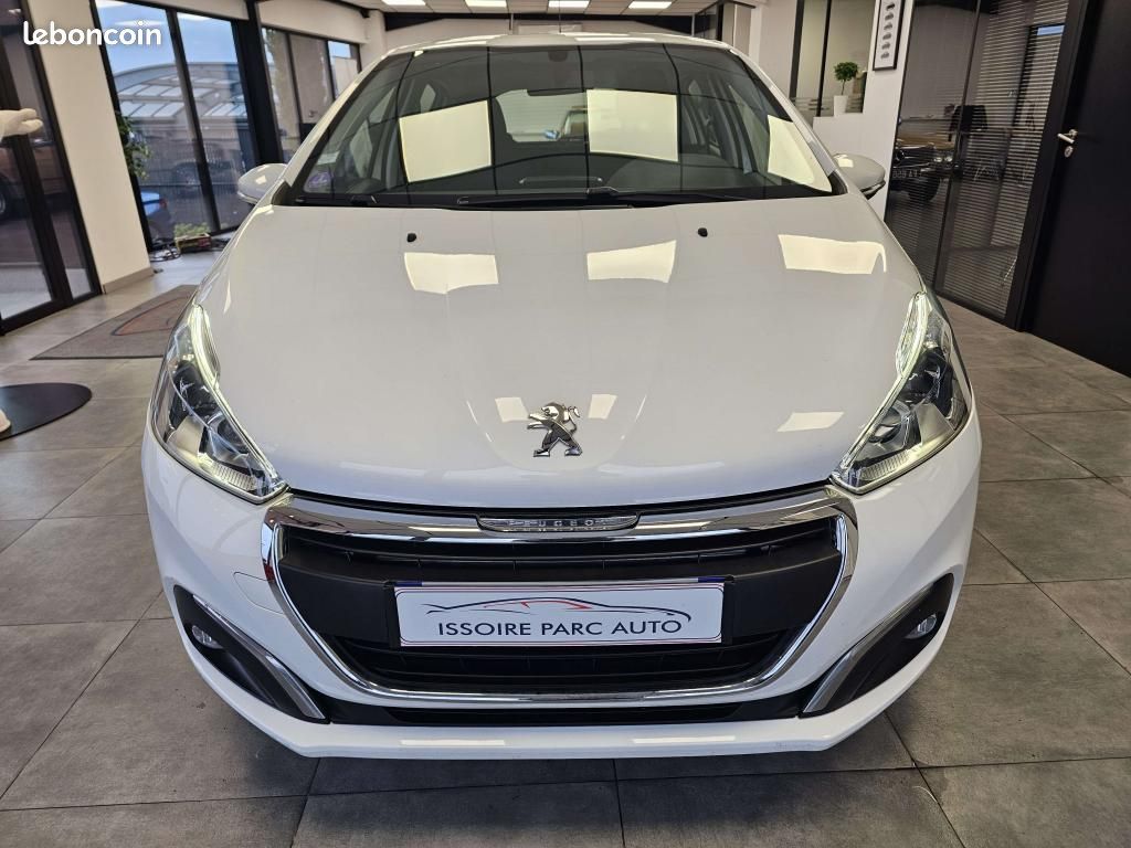 PEUGEOT 208 1.2i PureTech 12V - 82 BERLINE Active PHASE 2 (image 2)
