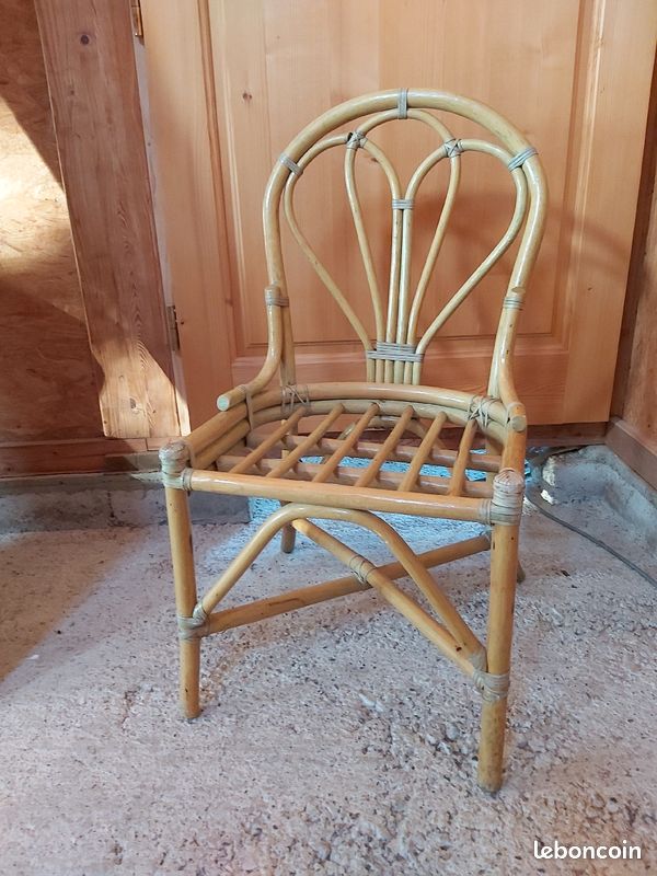 Chaise rotin cérusée naturel et vert (image 1)