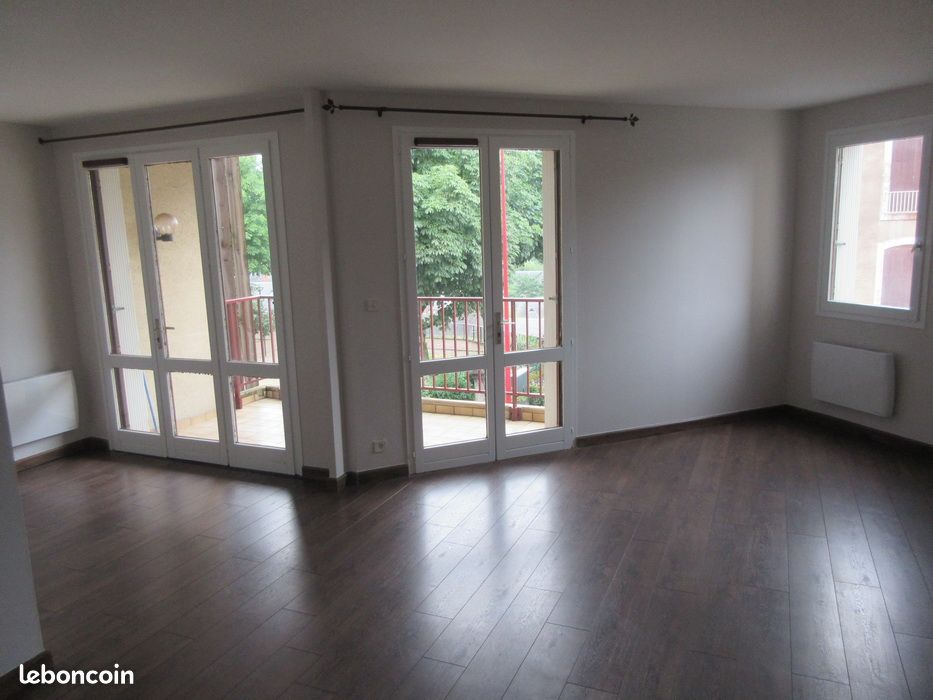 Appartement 3 pièces 67 m² · à Rodez · 67 m² · 570 €/mois