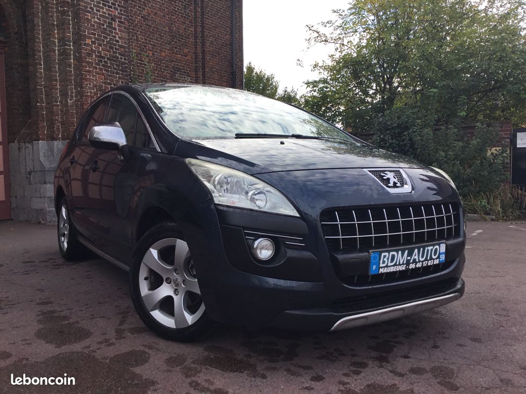 PEUGEOT 3008 1.6 HDi 110ch PACK ALLURE /2012/CLIM AUTO/196 000KM/GARANTIE 6 MOIS (image 2)