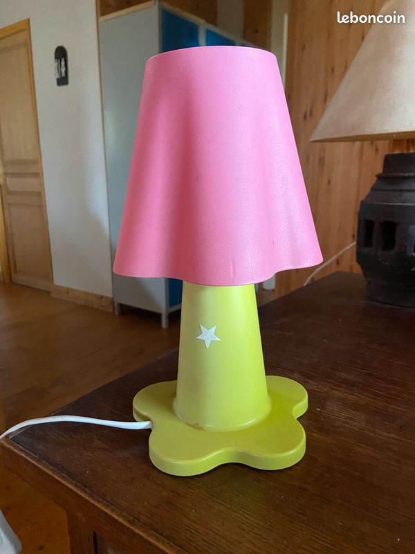 Lampe rose et verte