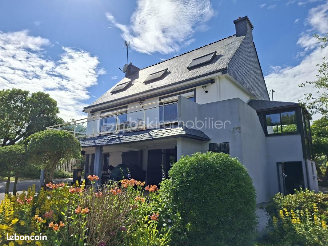 Terrain 2 600 m² Plouay · 298 000 €