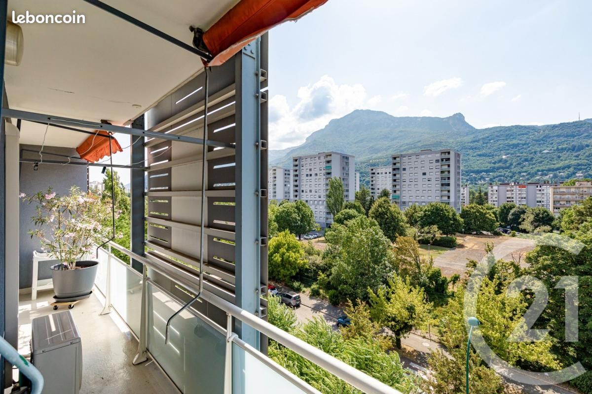 Appartement 4 pièces 68 m² · à Seyssins · 68 m² · 159 800 €