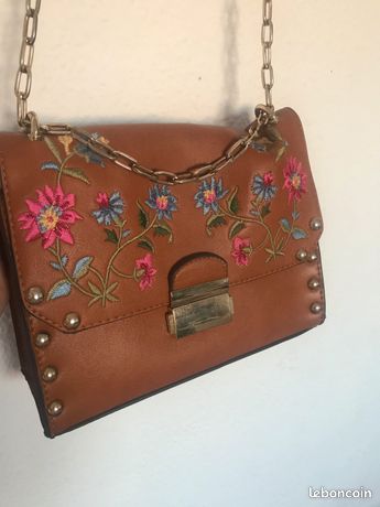 Sac à bandoulière brodé