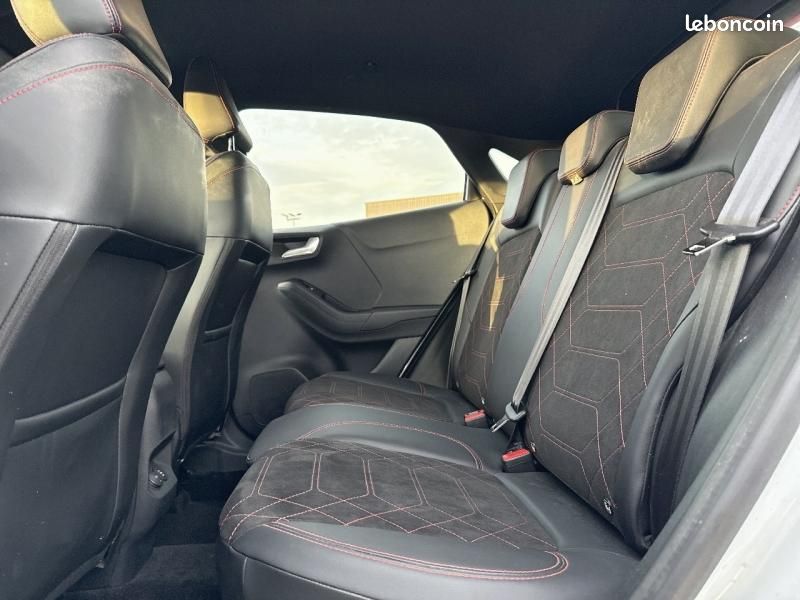 Ford Puma 1.0 EcoBoost 155ch S&S mHEV ST-Line X Powershift (image 12)