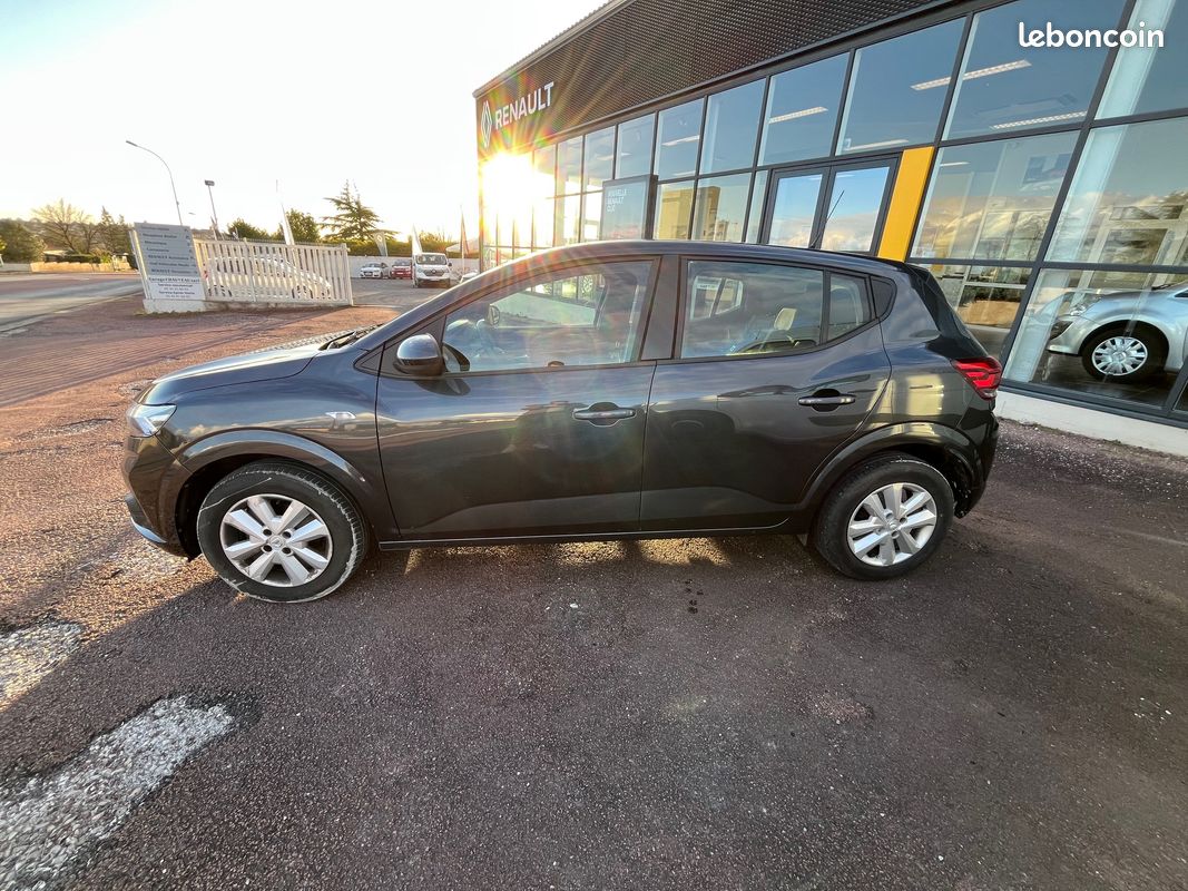Dacia sandero confort tce 90 cvt (image 2)