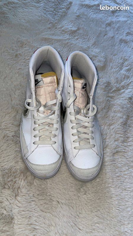 Nike Blazer Mid 77 Vintage Brushstroke Swoosh Chaussures