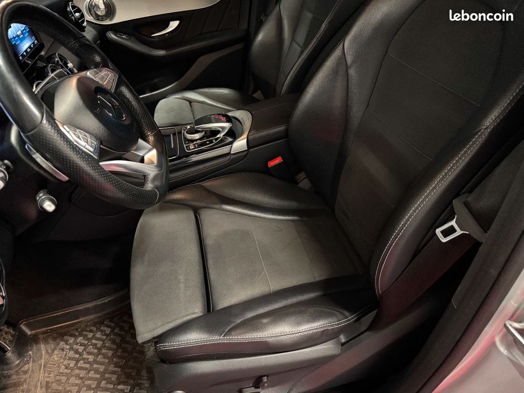 MERCEDES GLC 220 d 9G-Tronic 4Matic Sportline / SUIVI ENTRETIEN / PACK AMG / ATTELAGE / GARANTIE 12 MOIS (image 37)