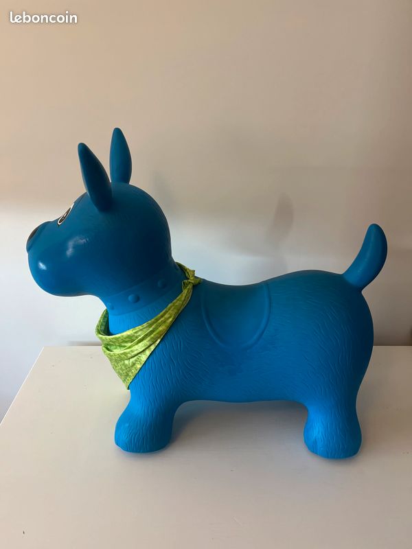Chien Ludi rebondissant (image 2)