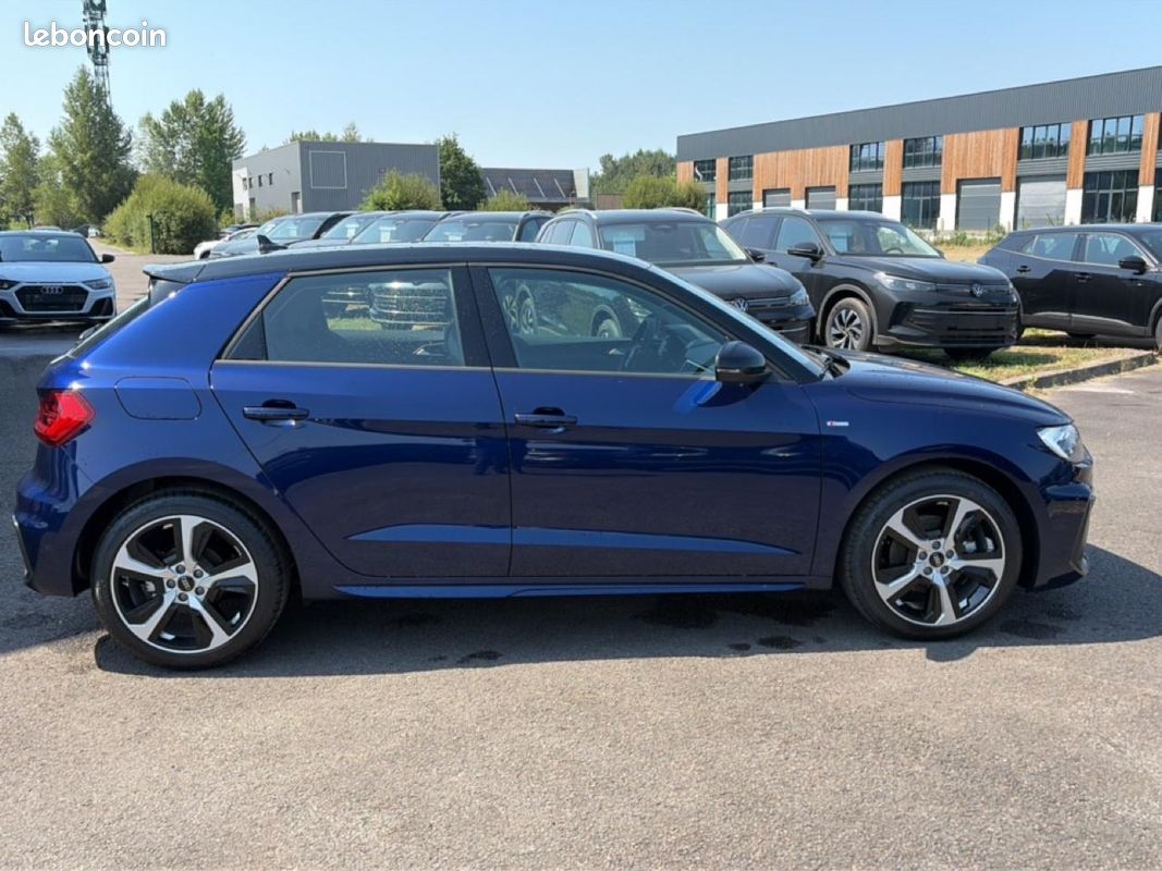 AUDI A1 SPORTBACK 30 tfsi 116 s line s tronic 7 (image 4)