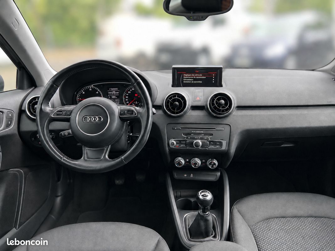 Audi A1 BUSINESS - 1.4 TDI ultra 90 Business Line 3 portes (image 3)