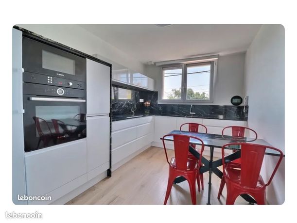Maison plus appartement location — 1