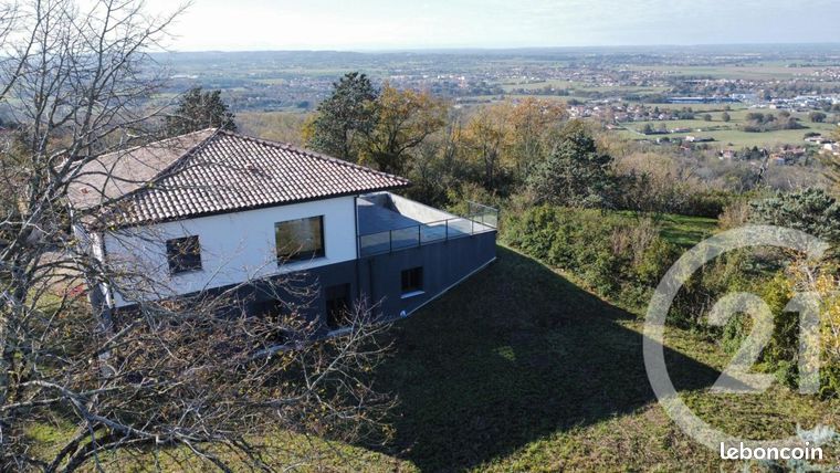 Villa 6 pièces 192 m²