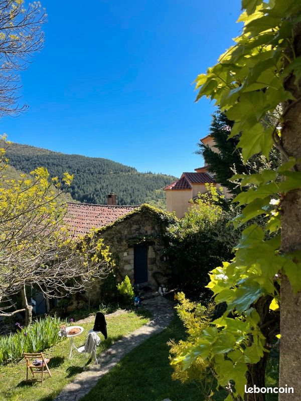 Maison 6 pièces 130 m² · à Joncels · 130 m² · 254 000 €