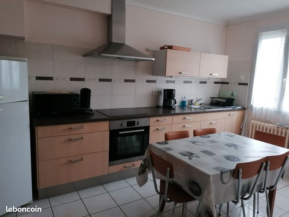 Maison 8 pièces 126 m² · à La Chapelle-des-Marais · 126 m² · 210 000 €