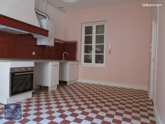 Appartement 4 pièces 120 m² · à Carcassonne · 120 m² · 695 €/mois