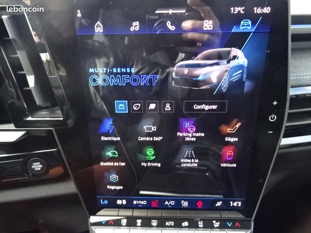 Renault austral (2) 1.2 full hybrid e-tech 200 esprit alpine -- 10km -- plus options -- divers colorie - (image 12)