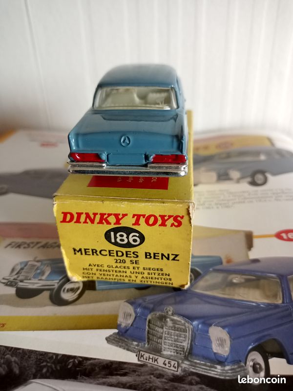 Ancienne Dinky Toys 186 - Mercedes Benz 220 SE - Bleue - Boîte D'origine - Echelle 1:43