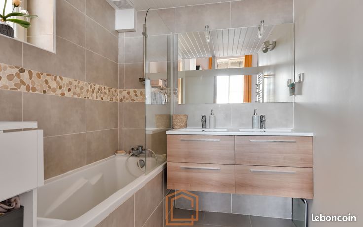 Appartement 3 pièces 80 m² — 8