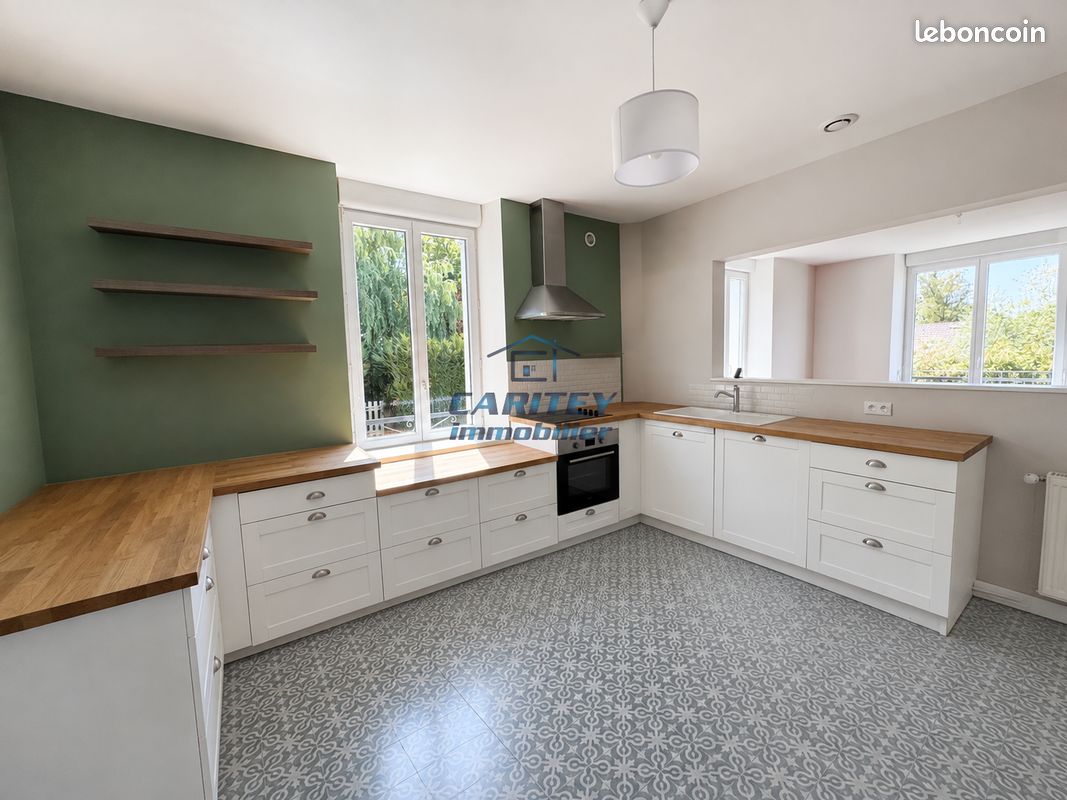 Maison 7 pièces 140 m² · à Luxeuil-les-Bains · 140 m² · 175 000 €