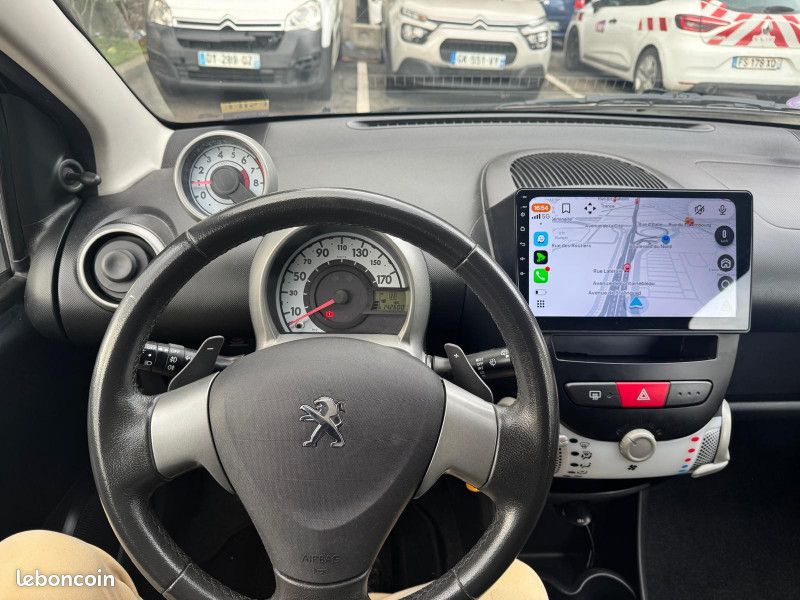 Peugeot 107 1.0 12V ACTIVE 3P AUTOMATIQUE (image 10)