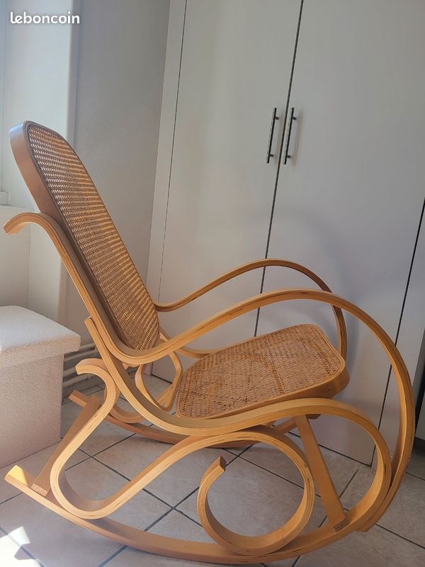 Rocking chair (image 6)
