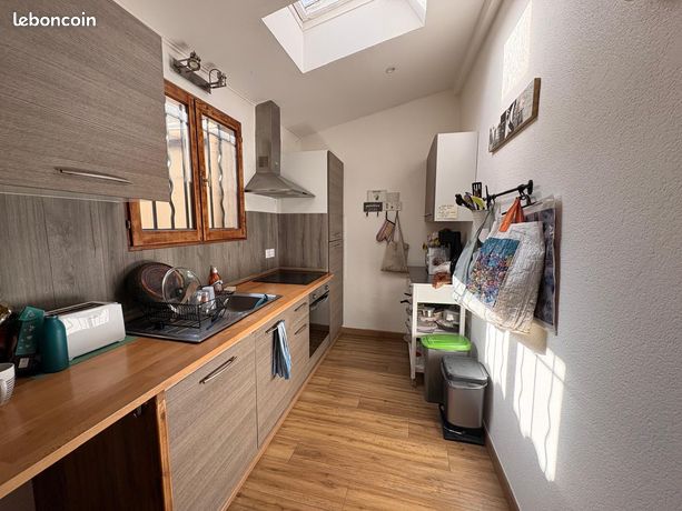 Echoppe bordelaise meublée 80m² — 3