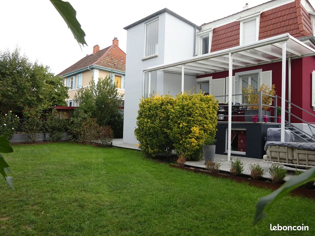 Maison 7 pièces 180 m² · à Riedisheim · 180 m² · 556 000 €