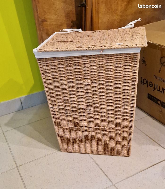 Panier à linge (image 1)