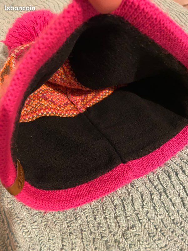 BONNET neuf (image 2)
