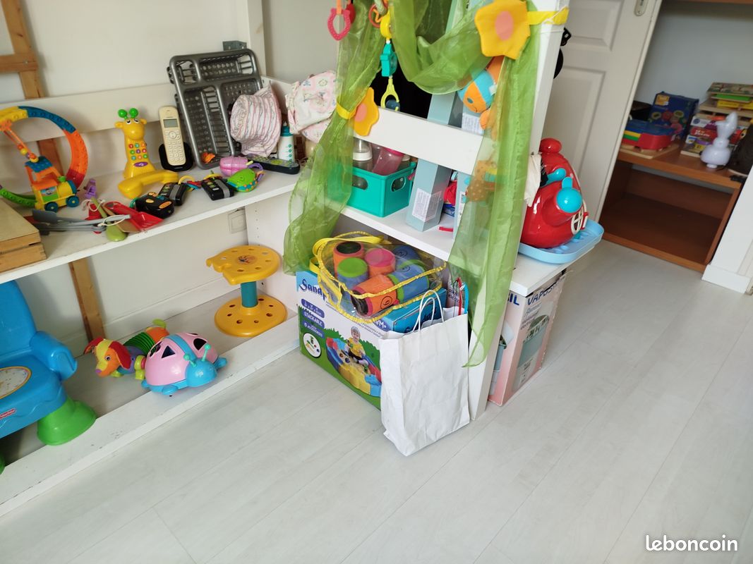 Jouets enfants bébé vide salle de jeux (image 9)