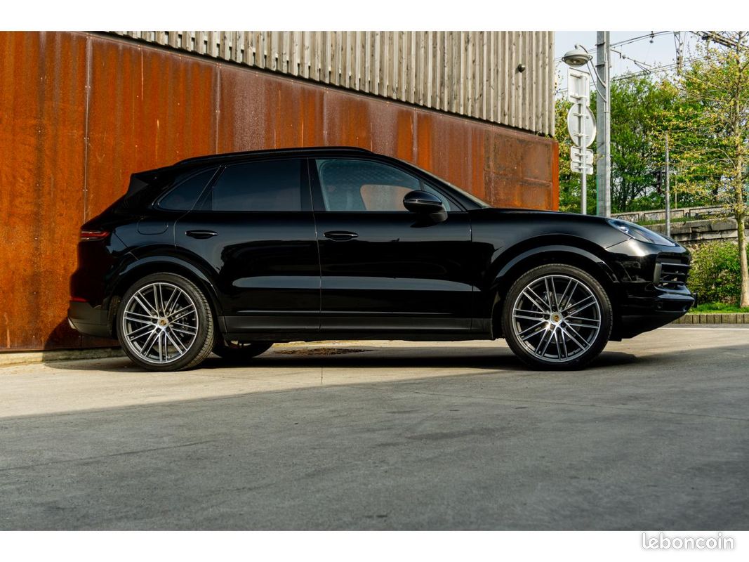PORSCHE CAYENNE 3.0i V6 - 340 - BVA Tiptronic S - Start&Stop 2017 . PHASE 1 (image 5)