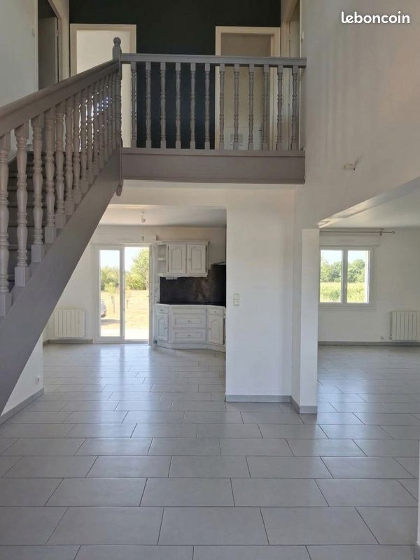 Maison 6 pièces 115 m² · à Tresbœuf · 115 m² · 990 €/mois