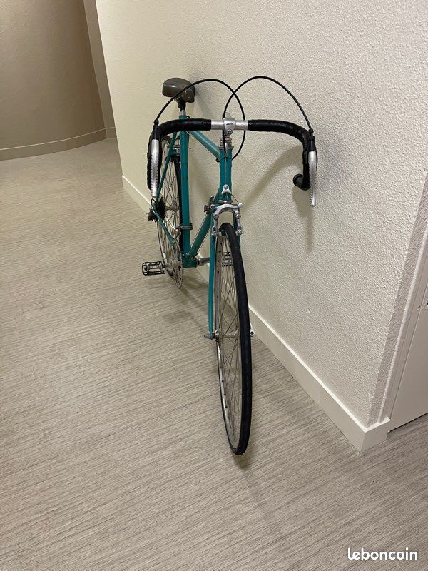 Vélo de course vintage (image 3)