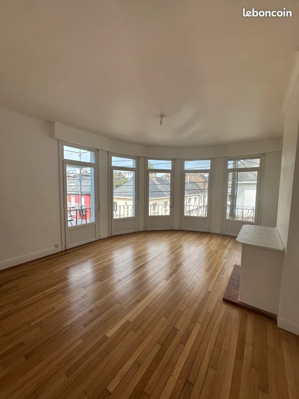 Appartement 3 pièces 90 m² · à Saint-Nazaire · 90 m² · 1 200 €/mois