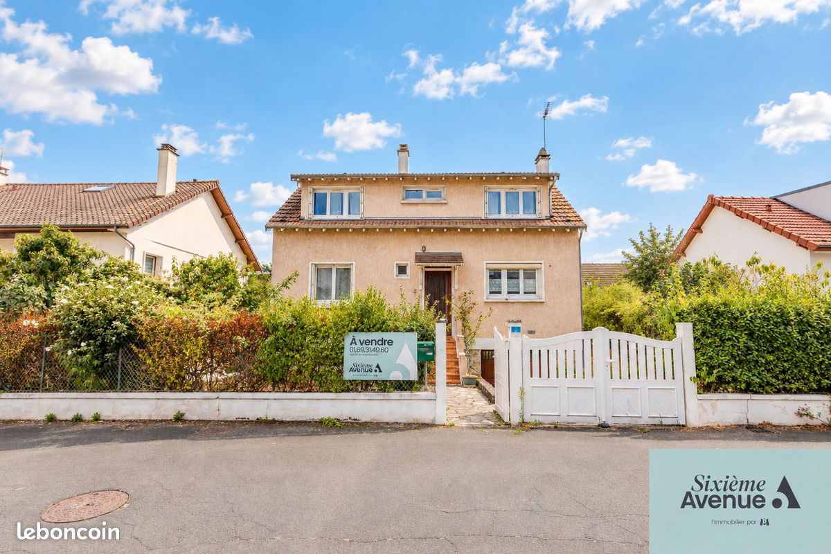 Maison 5 pièces 115 m² · à Grigny · 115 m² · 294 000 €