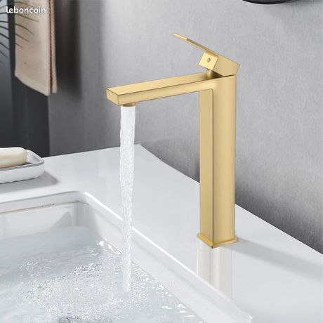 Robinet De Lavabo Doré En Acier Inoxydable Et Cuivre Avec 2