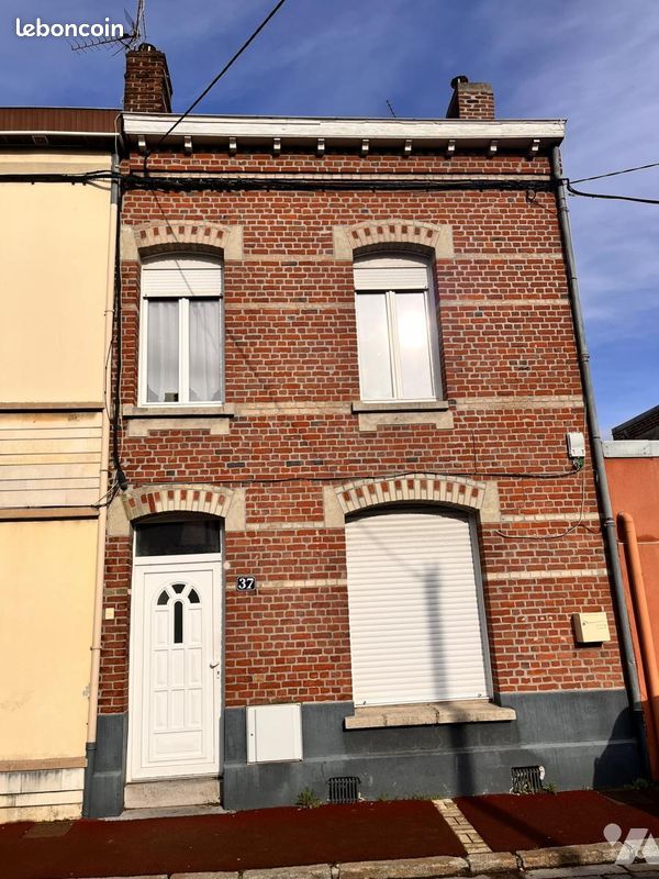 Immeuble 106 m² · à Lens · 106 m² · 126 770 €