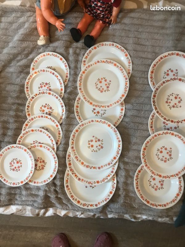 Assiette à Dessert Arcopal – Déco Florale Orange – Vintage Motif Fleuri