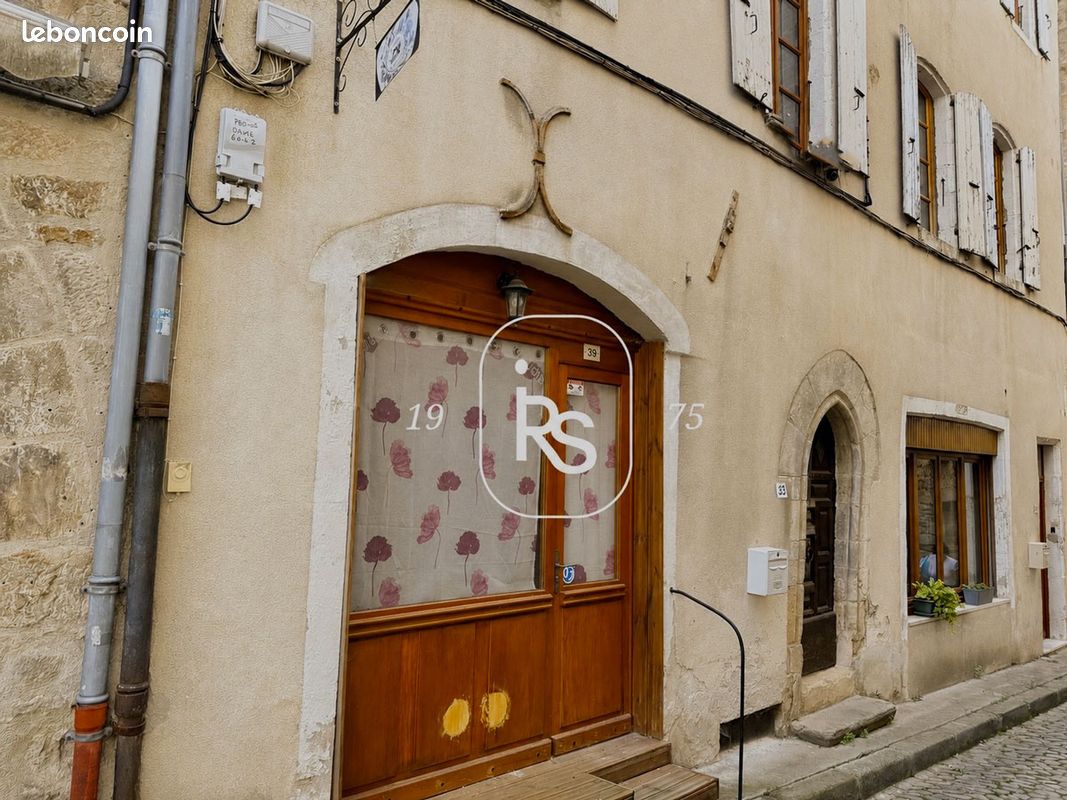Maison 6 pièces 101 m² · à Largentière · 101 m² · 119 900 €