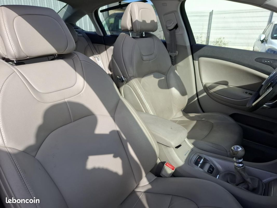 Citroen c5 2.0 hdi 165 exclusive (image 27)