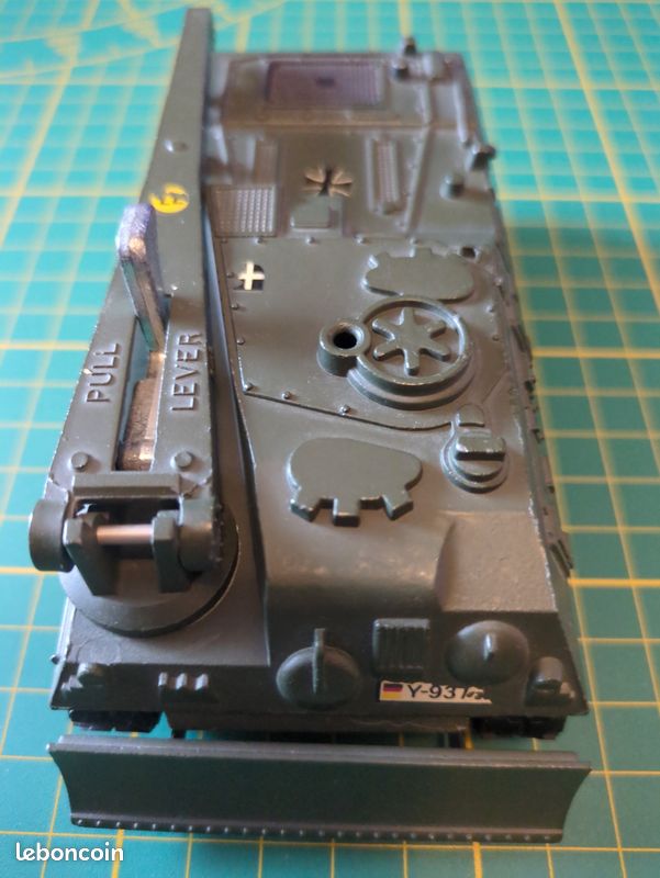 Dinky toys GB - Tank centurion - état d'usage, Vente aux enchères