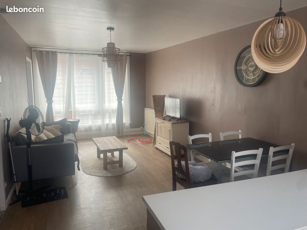 Appartement 2 pièces 50 m² · à Oignies · 50 m² · 670 €