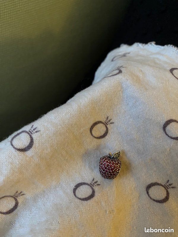 Charm Pandora Pomme Scintillante (image 2)