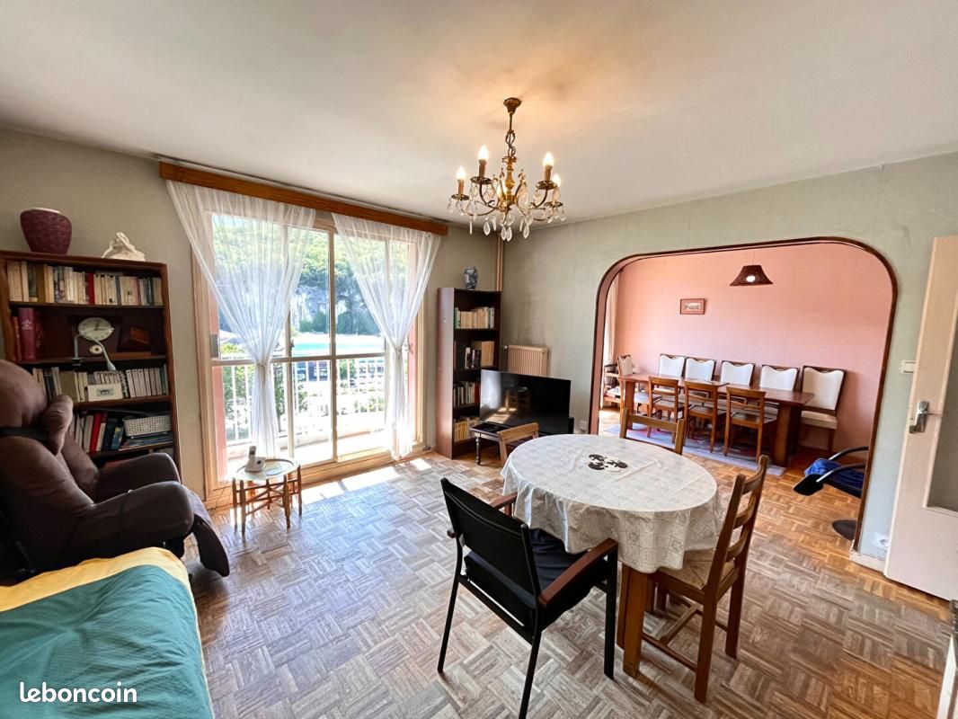 Appartement 4 pièces 82 m² · à Fontaine · 82 m² · 125 000 €
