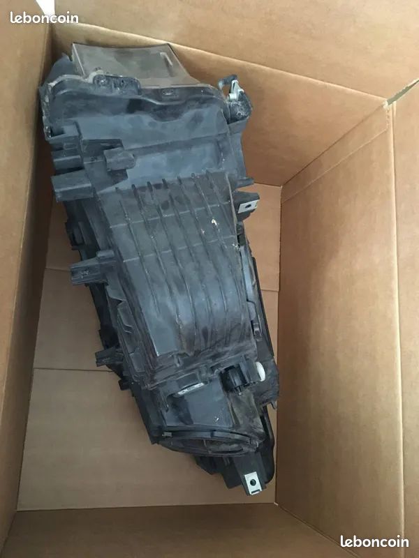 Phare droit Bmw serie 3 F34 gt (image 3)