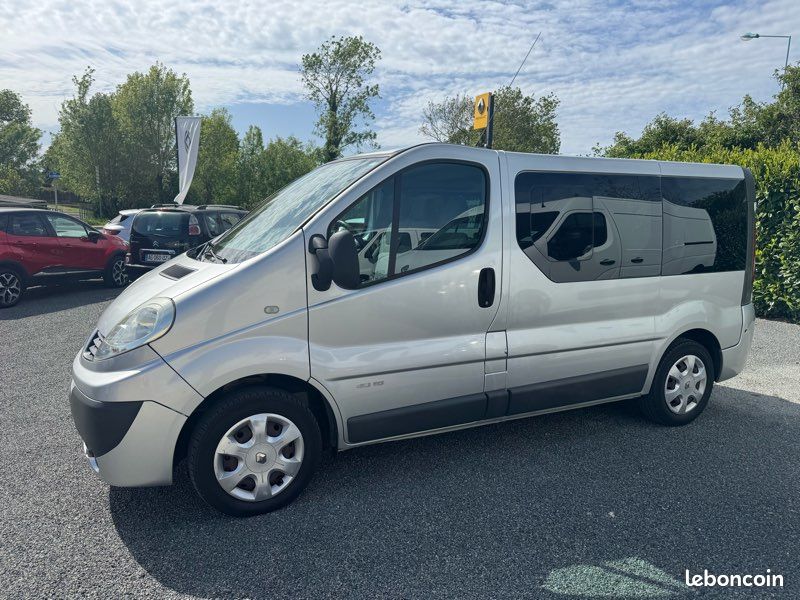 Trafic passenger 2.0l dci115 tpmr (image 4)