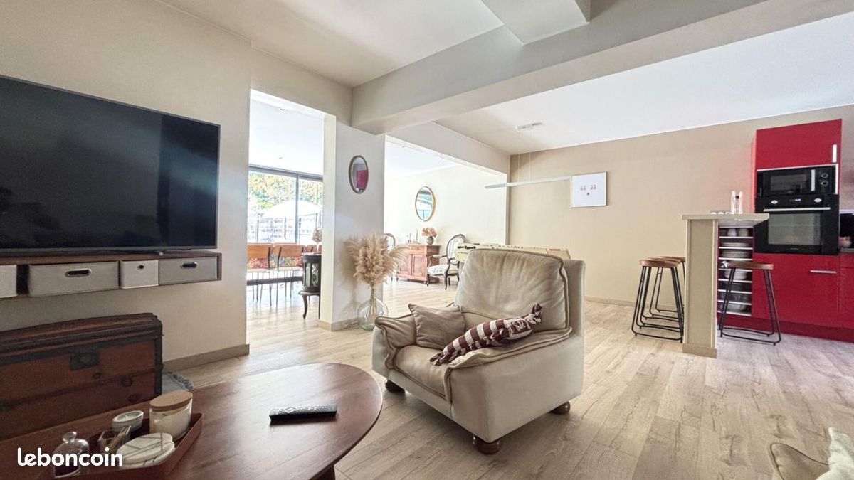 Maison 5 pièces 114 m² · à Poitiers · 114 m² · 280 000 €