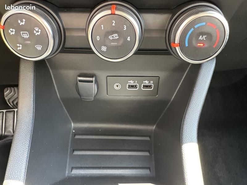 Renault Clio 1.5 dCi 100ch Evolution (image 34)